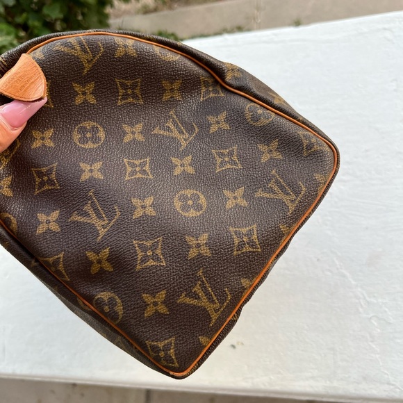 😍❤️ CUTE Authentic Louis Vuitton Speedy 30❤️😍 - Picture 11 of 13